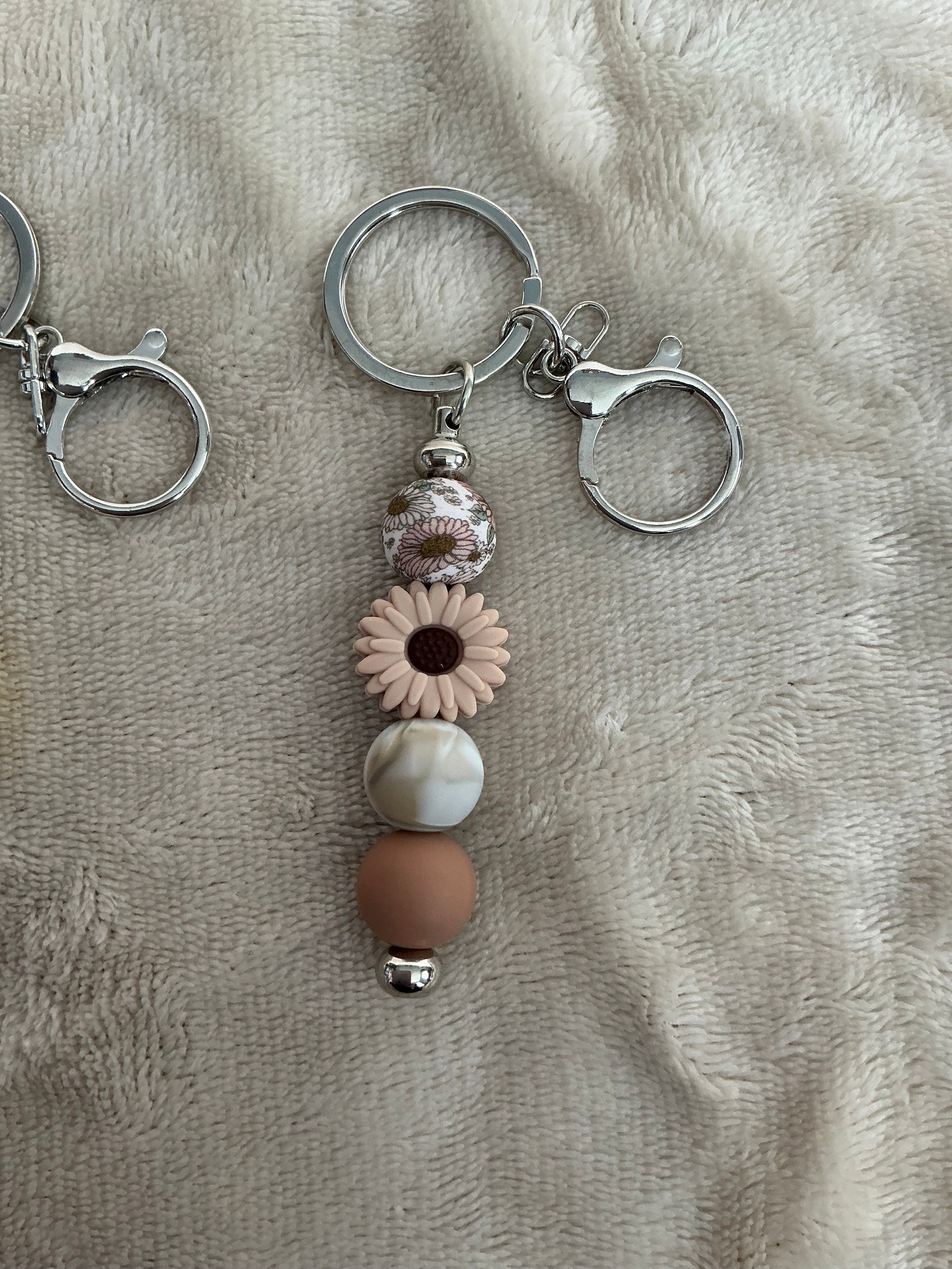 Sunflower Keychain Collection – Handmade Floral Beaded Bag Charms